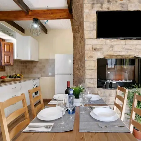 Rustic House Вилла Сан Мигель